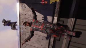 敵を蹴った後に歩くフィニッシャーのせいで死亡するミラージュ