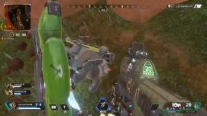 【APEX面白バグ】海外ファン「ジブラルタルのガンシールドにジャンプパッドが引っ付くバグから1年が経った」