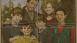 【APEXリーク情報】データマイナー「エーペックスのゲームファイル内からミラージュの家族写真が出てきた」