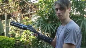 【APEX技術部】ピースキーパーを現実世界で作るAPEXファン現る!?