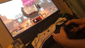 【無反動】アンチリコイルを疑われたプレイヤーが手元動画を投稿→3倍カービンの反動が・・・