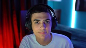 【APEX】プロチームTSMに所属している「ImperialHal」選手がキーボード、マウスからPADに移行