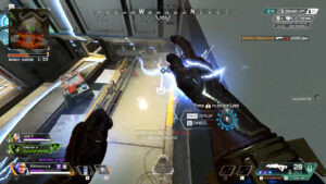 【APEX】ジャンプパッド中にフェンス展開→ワットソンの判断力が凄い