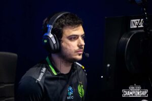 【APEX】ハルが引退を示唆???